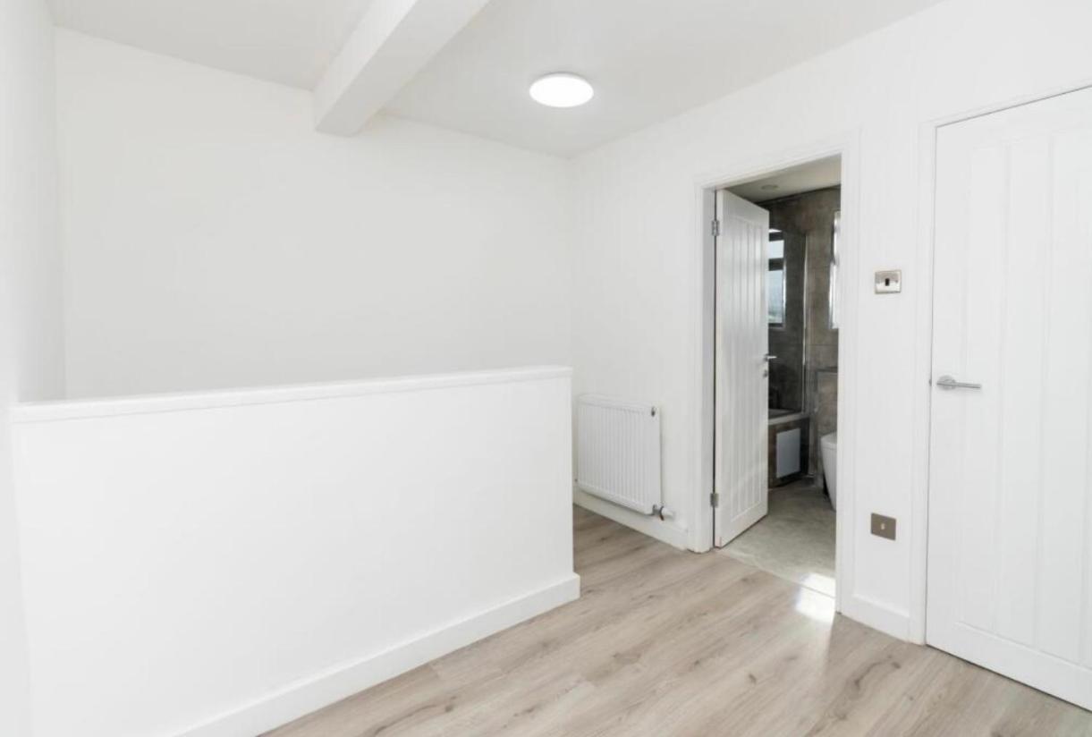 Вилла Superb Cozy House In Уоррингтон Экстерьер фото